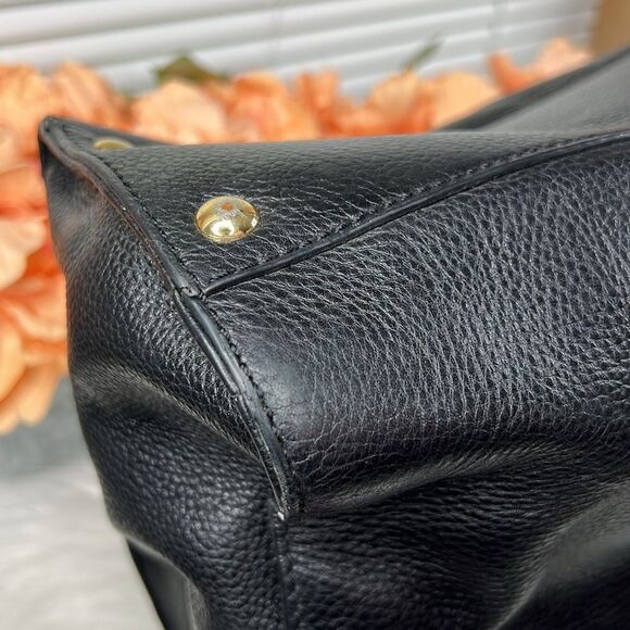 Black Leather Michael Kors Hamilton Jewel East West Tote - Picture 15 of 17